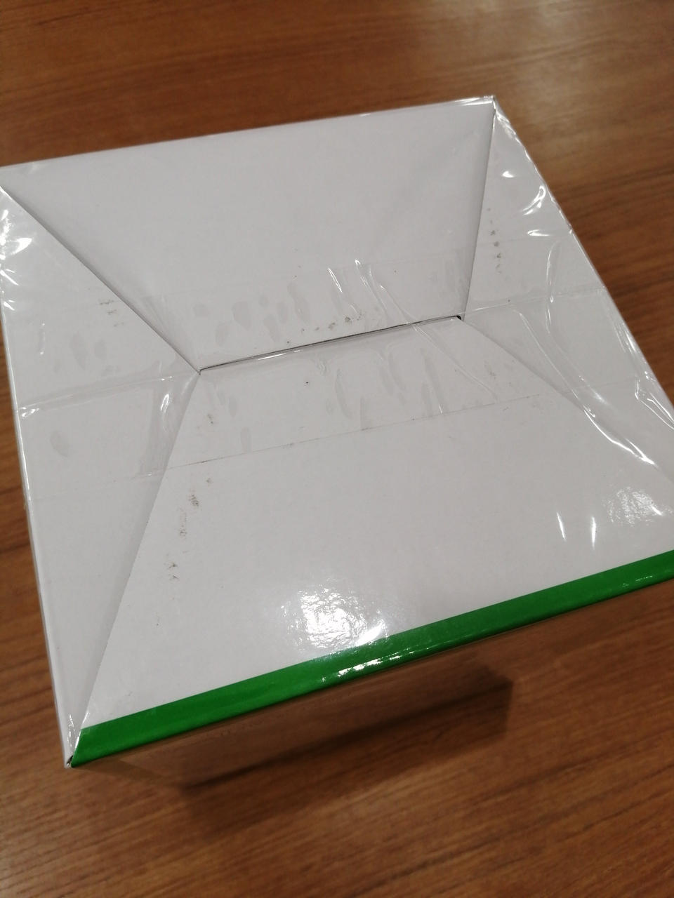 外箱ヨゴレあり