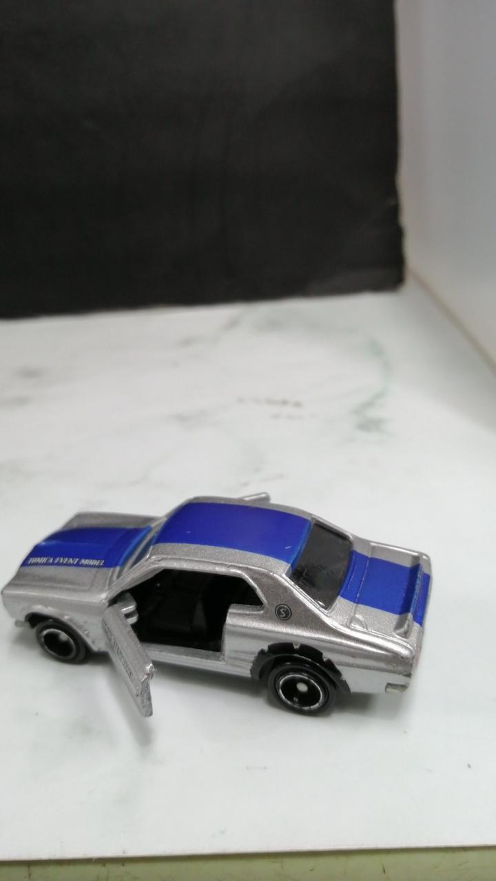 トミカ21個 ミニカーショップ ケンボックス トミカ 黒箱☆21☆日産