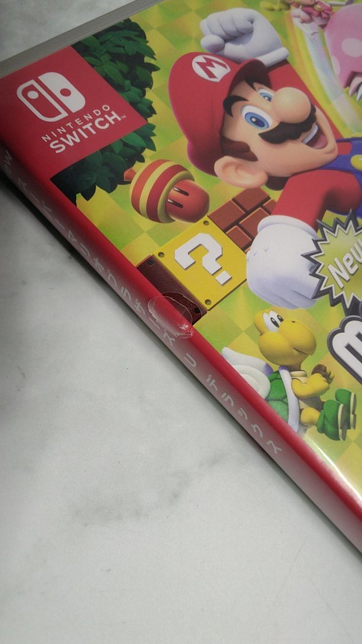 パッケージカバー破損あり