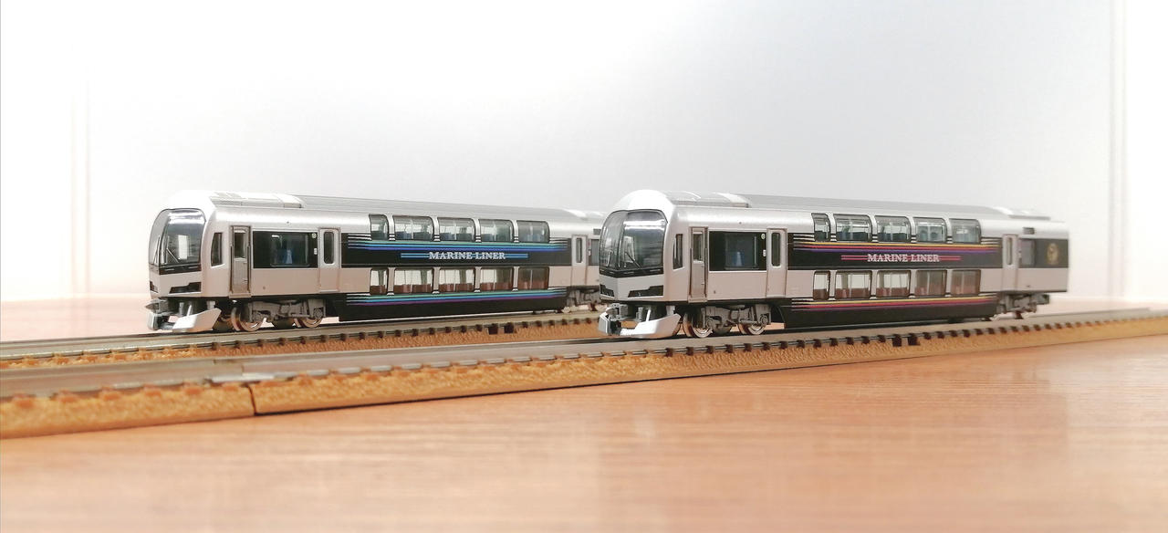 JR223　5000系近郊電車(マリンライナー)10両