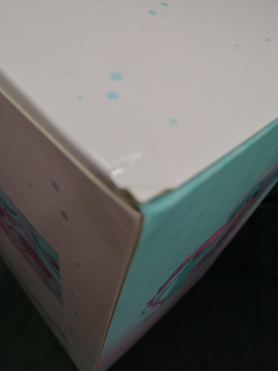外箱凹みあり
