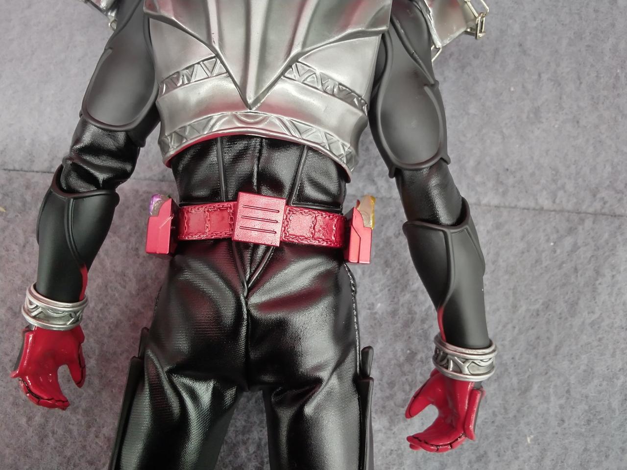 経年劣化の塗装剥がれあり