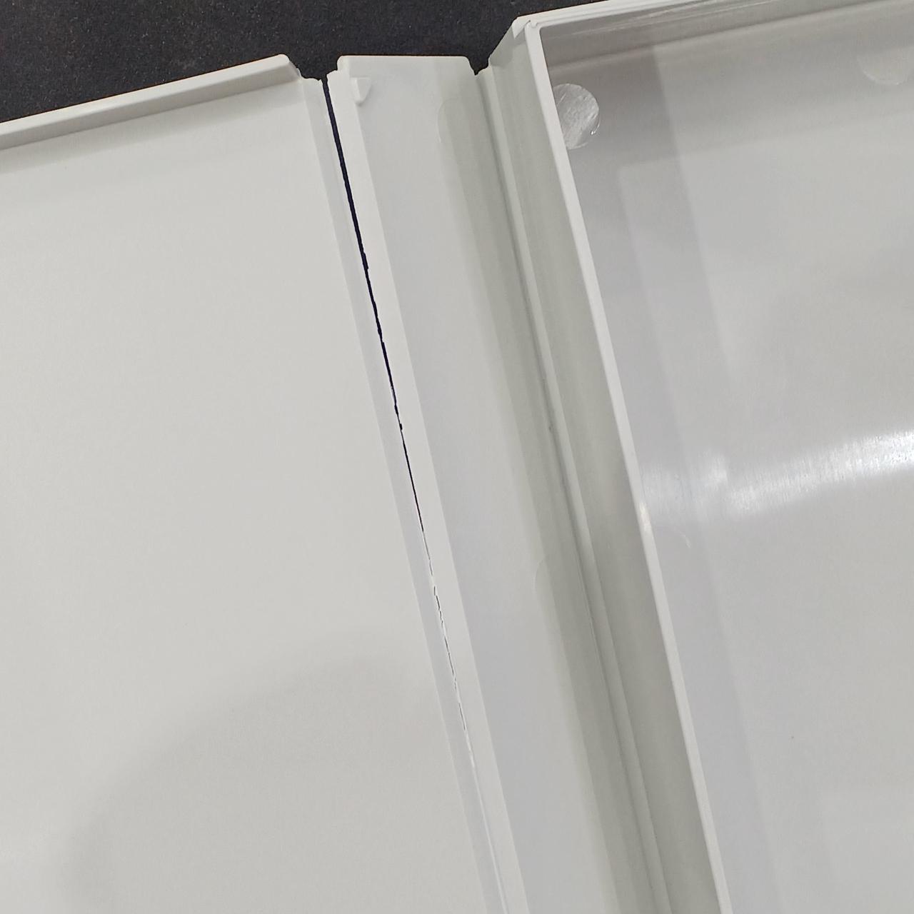 箱表紙が避けそうです