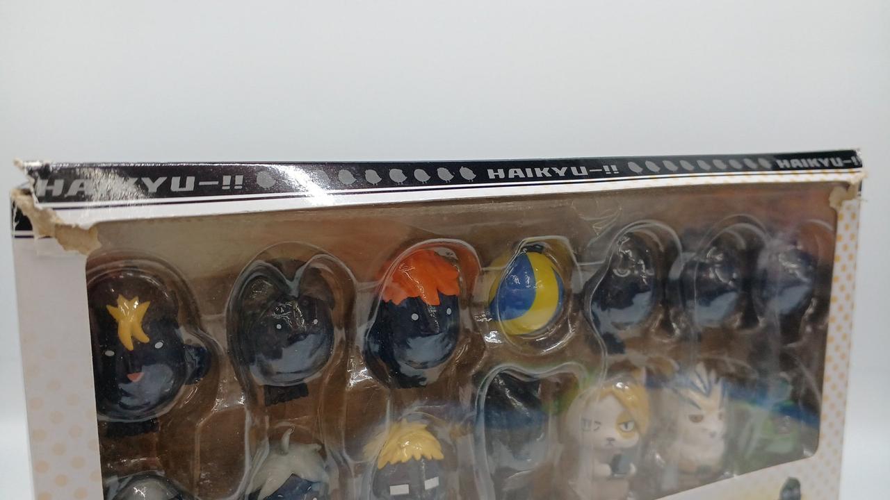 外箱切れいています