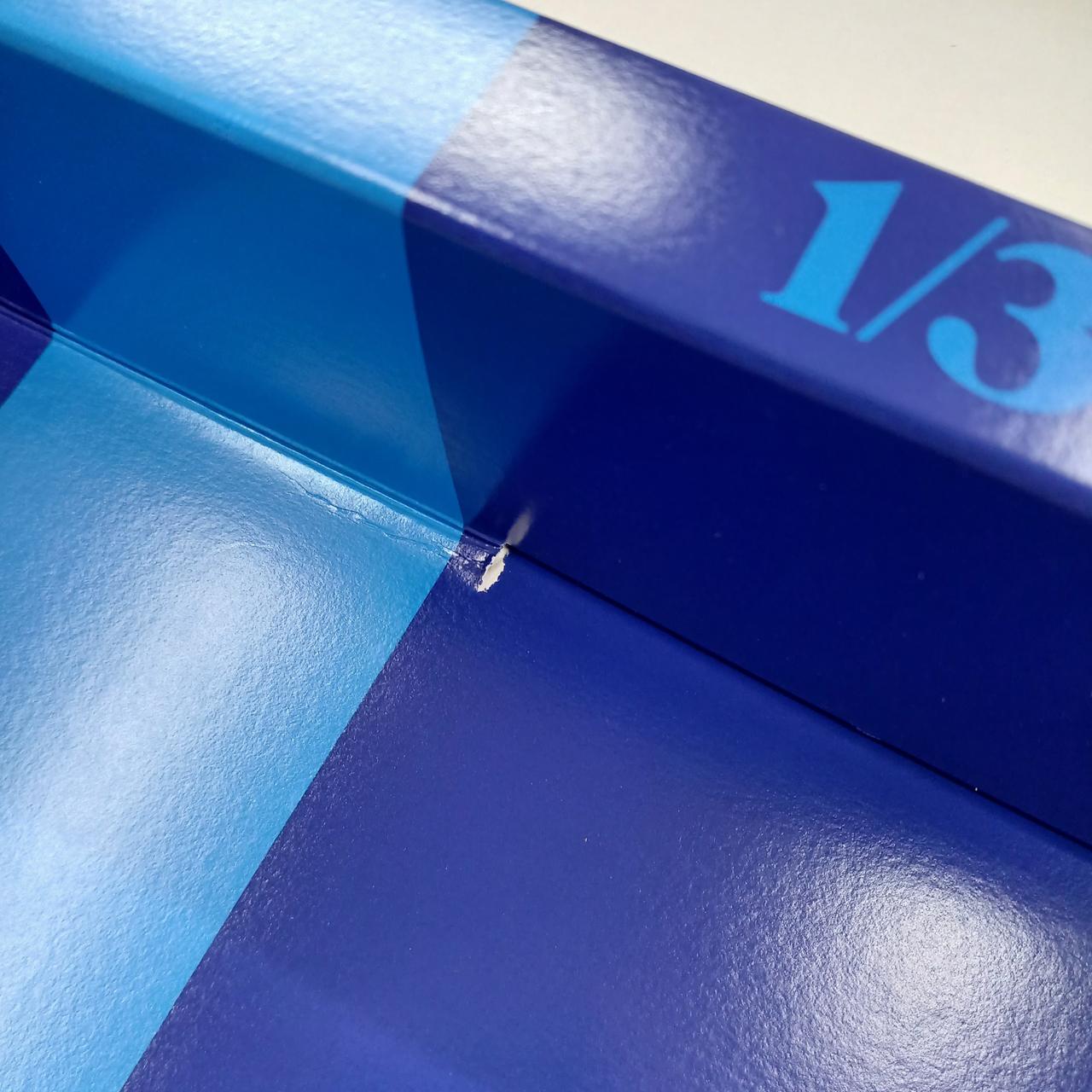 内箱イタミあり