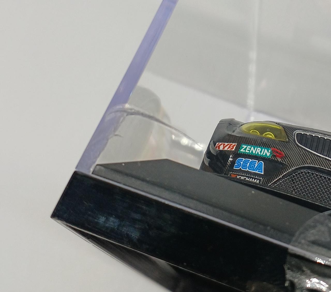 ※アクリルひび割れあり