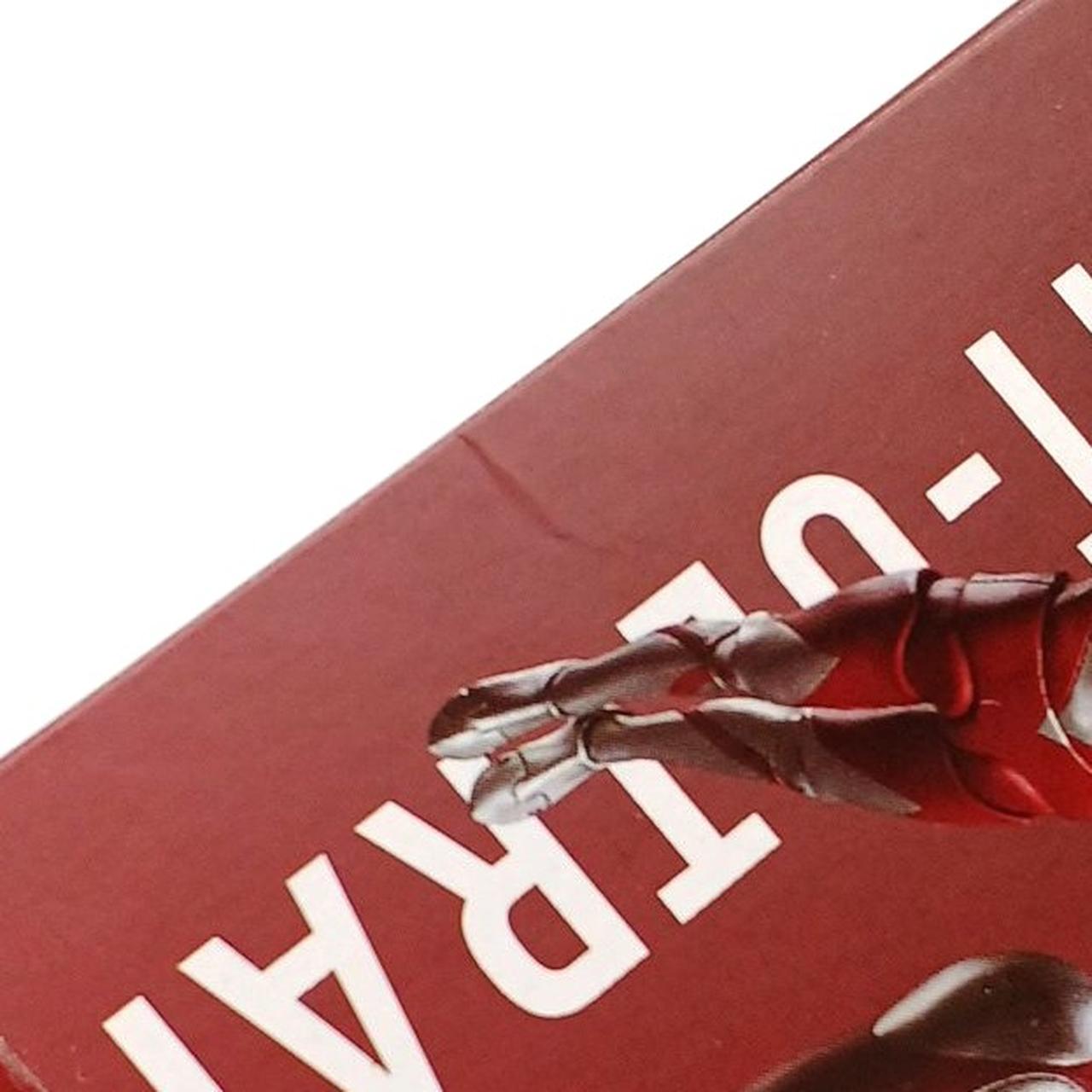 外箱イタミあり