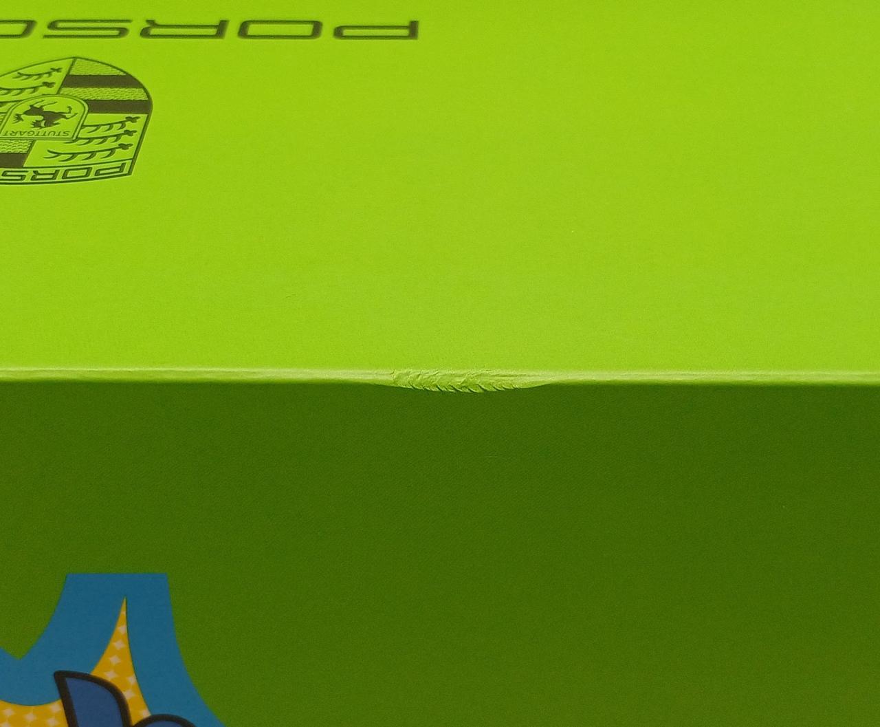 外箱イタミあり