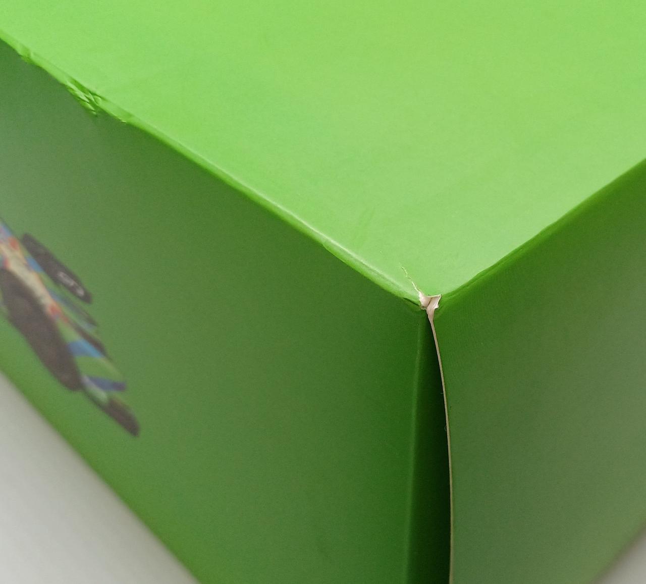 外箱イタミあり