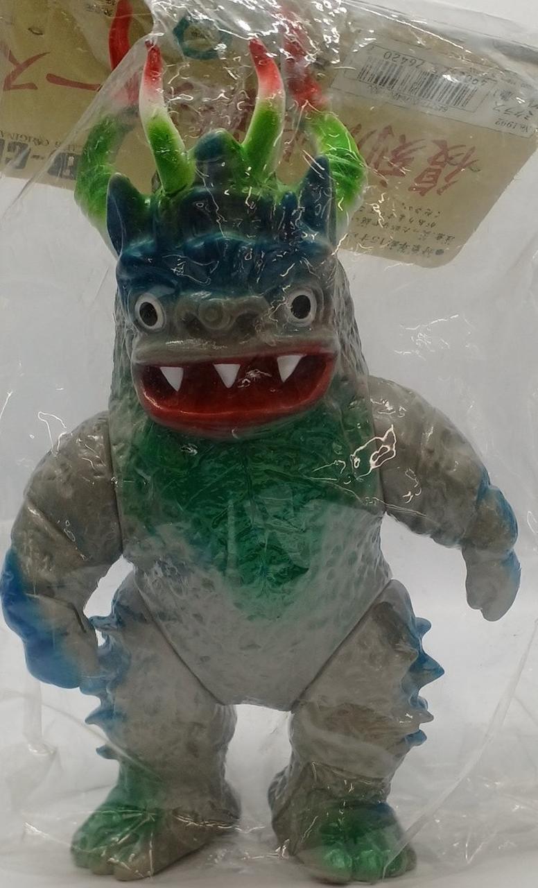 ソフビフィギュア ヤモマークの大怪獣シリーズ ミクラス クリアブルー Amazon.co.jp: ウルトラ怪獣 ミクラス : おもちゃ