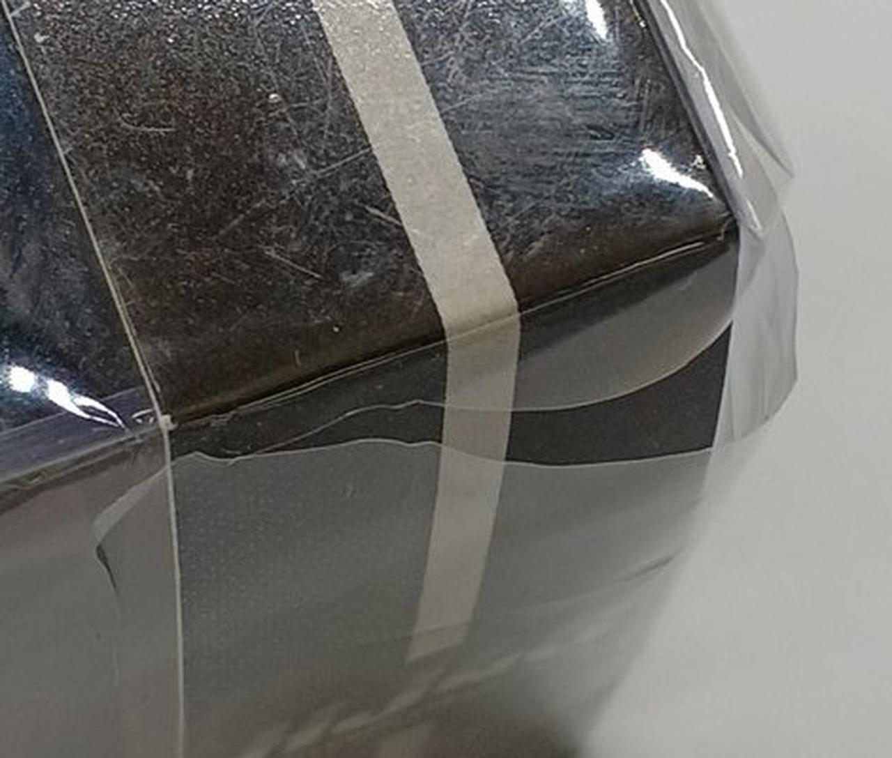 ビニール破れあり