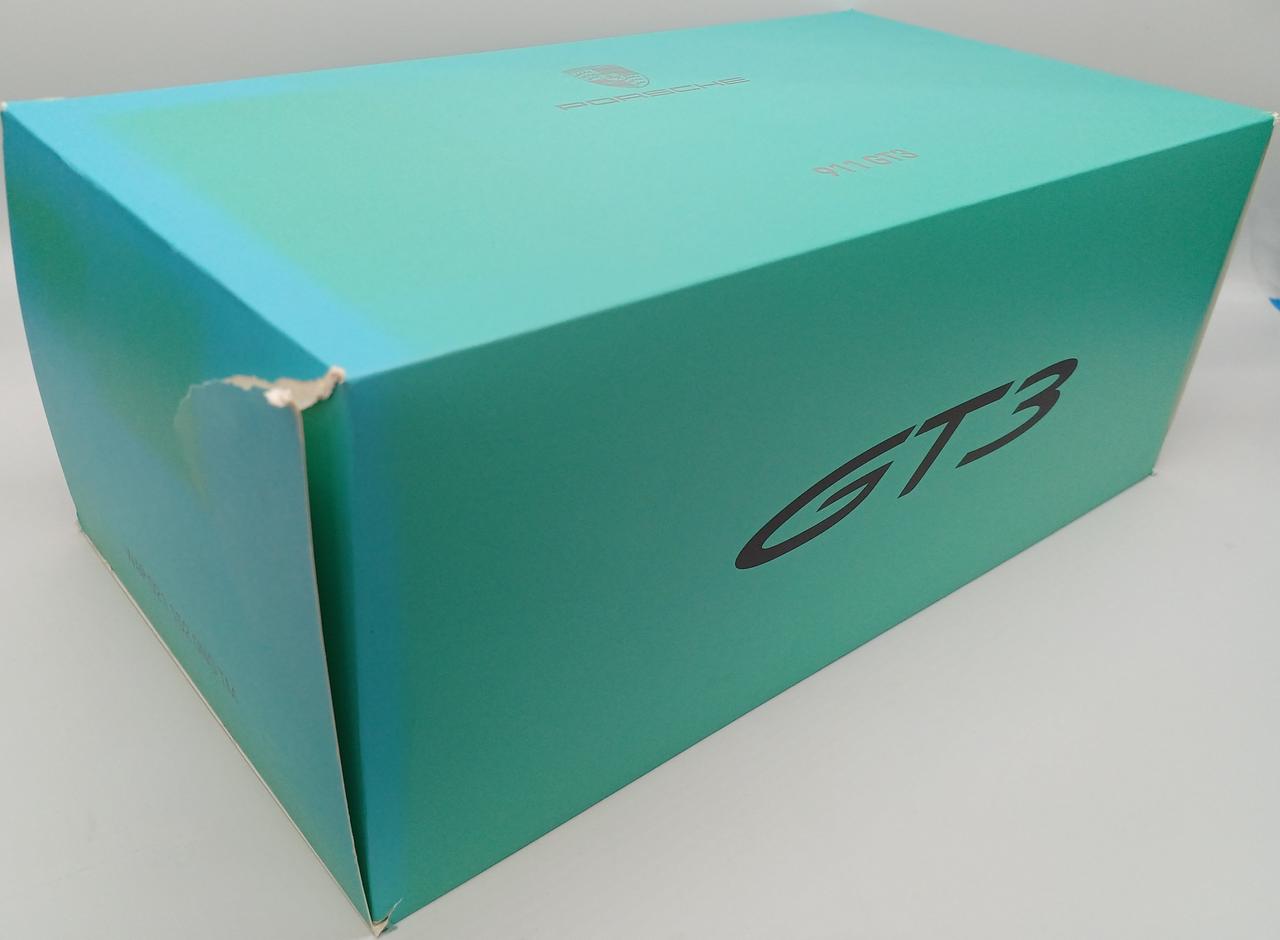 外箱日焼けイタミあり