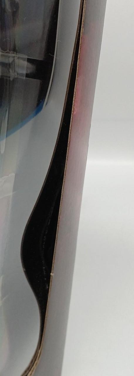 ブリスター剥がれています