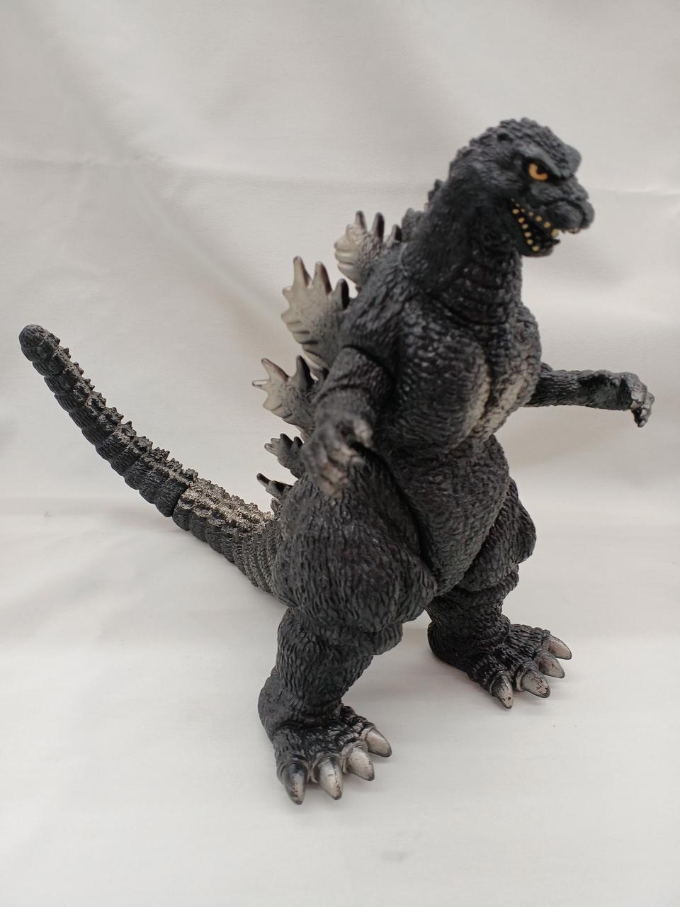 全体的にキズ汚れあり