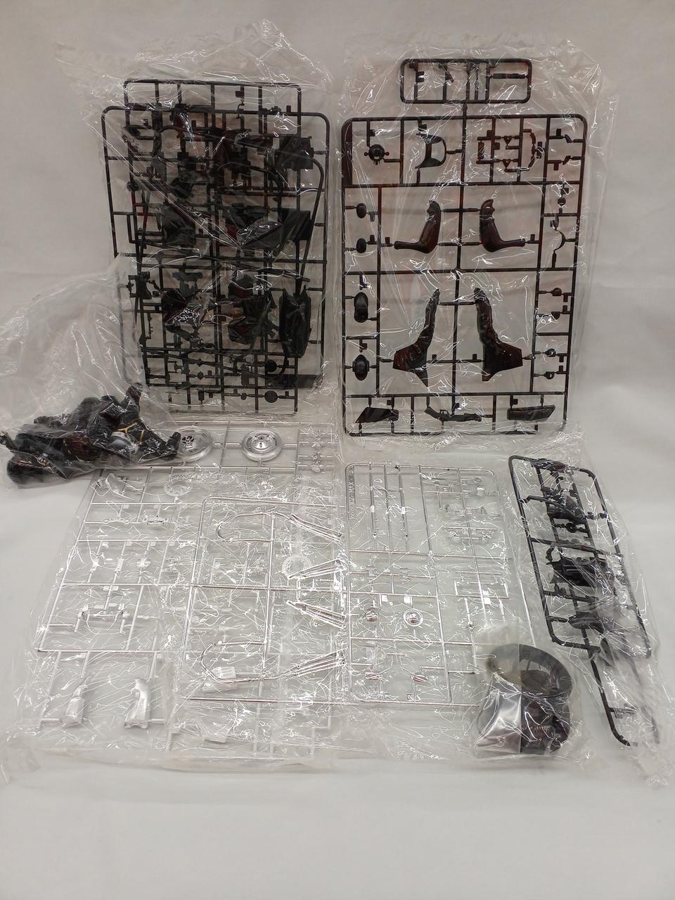 未組み立てです。