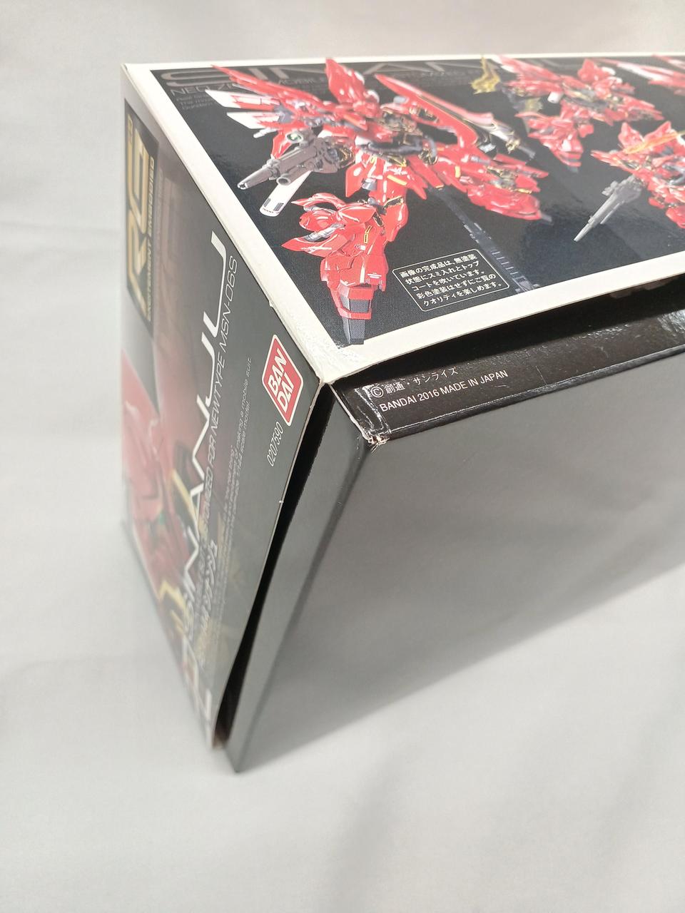 外箱ダメージあり