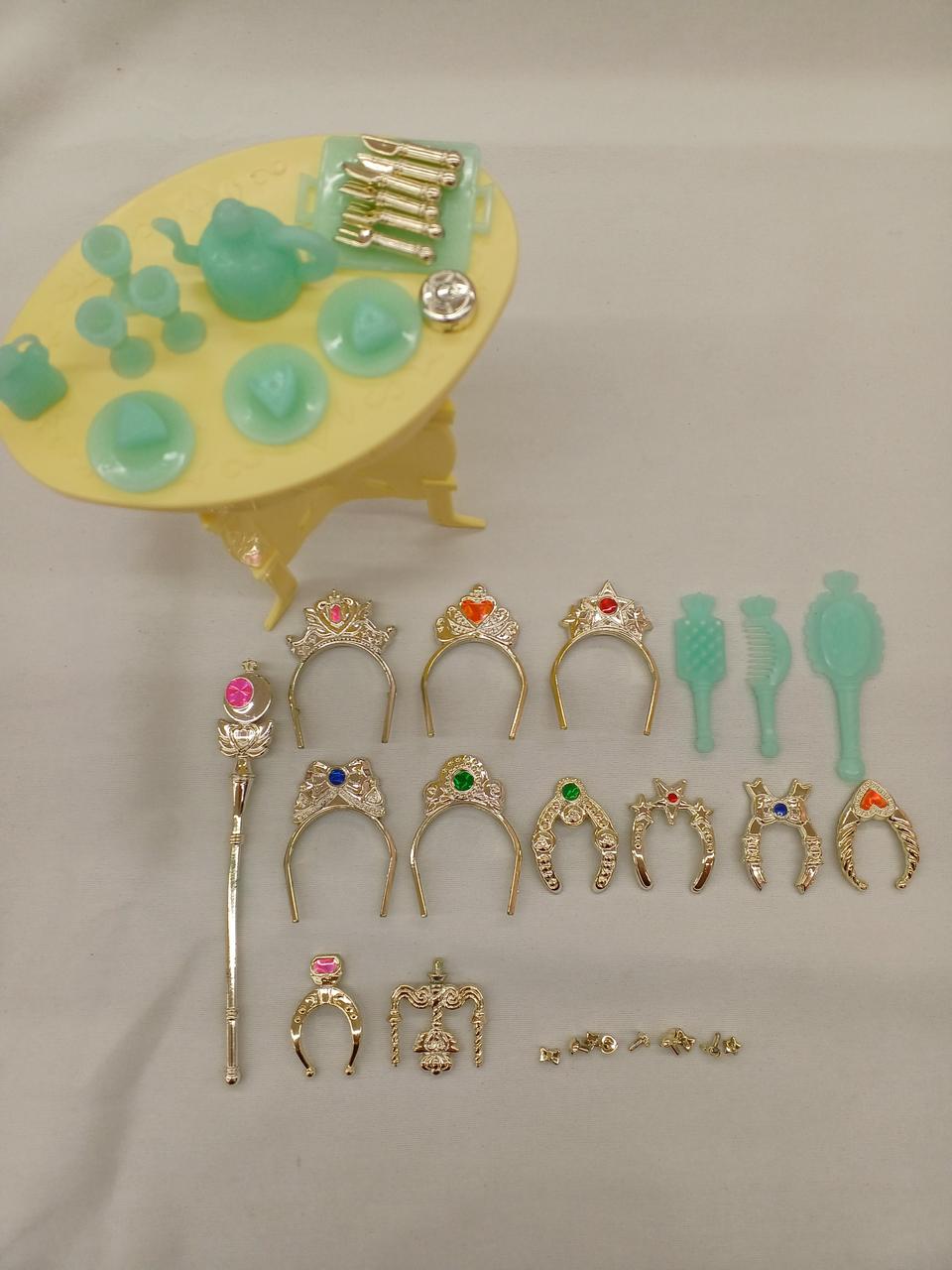 小物、写真にある物が全てになります