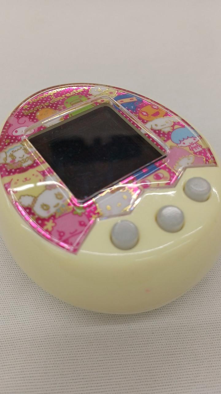 画面、全体的にキズあり