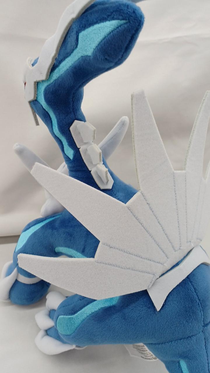 元からの縫い目の糸が見えてます