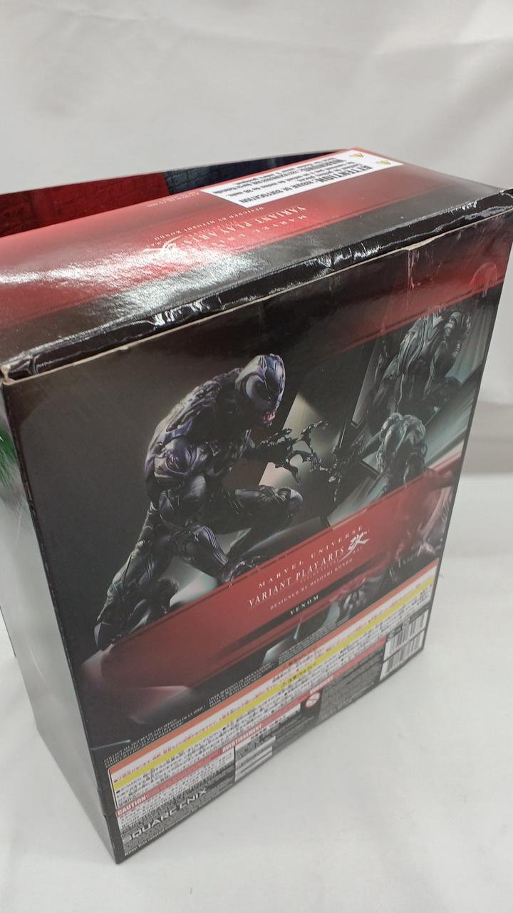 外箱擦れキズあり