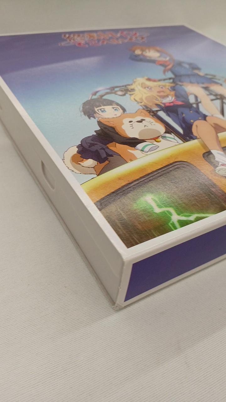 角に擦れキズあり