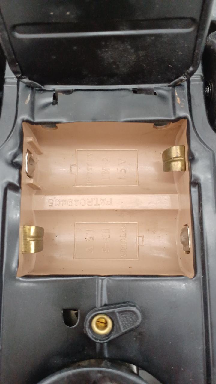 電池入れ少々の錆びあり