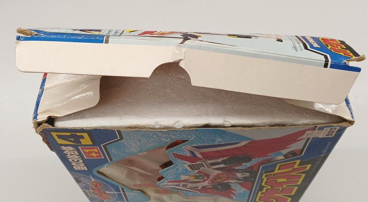 箱、イタミ、キズ、汚れ、破れ、劣化あり