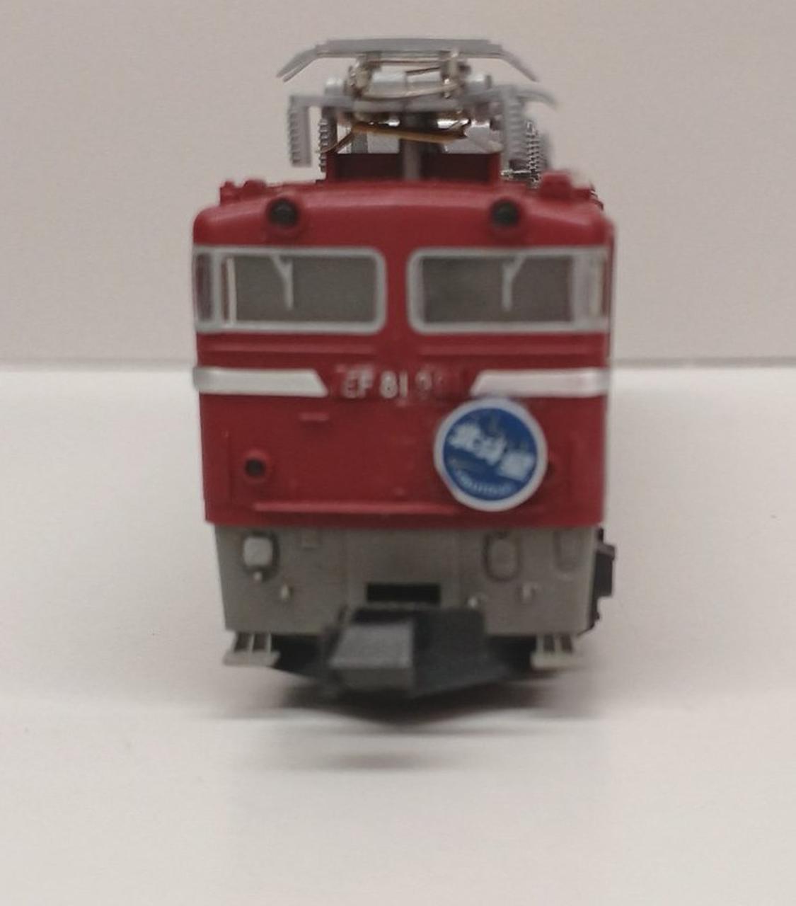 ヘッドマーク接着されてます