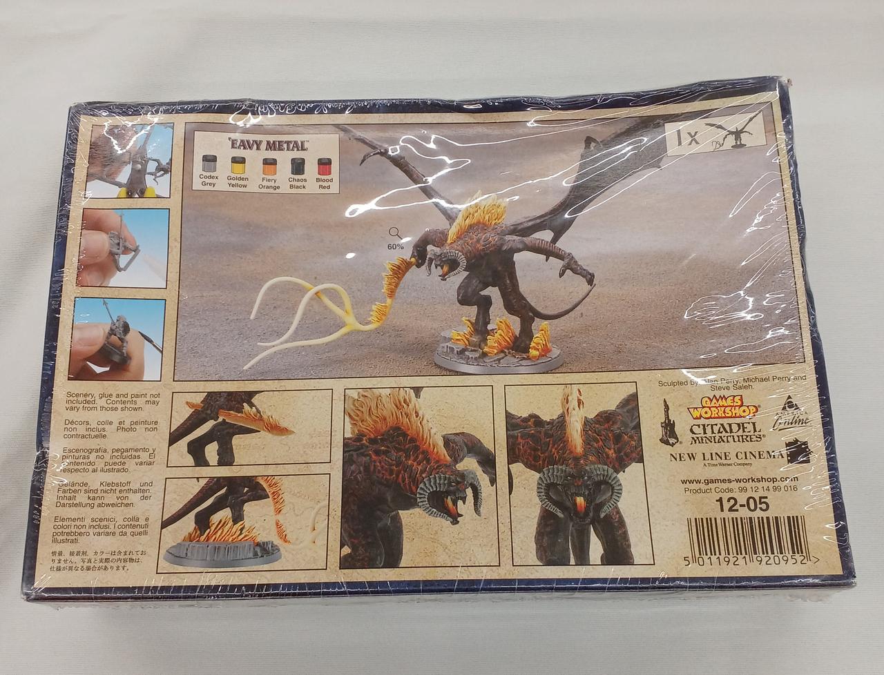 シュリンクついてますが、箱潰れあり