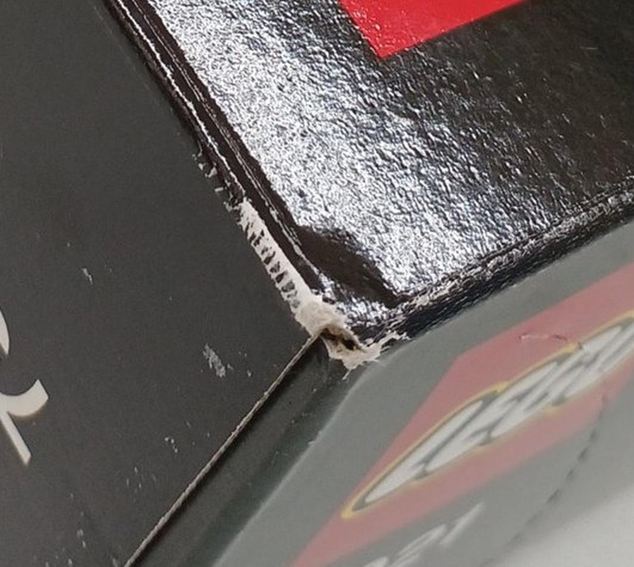 箱にイタミあり