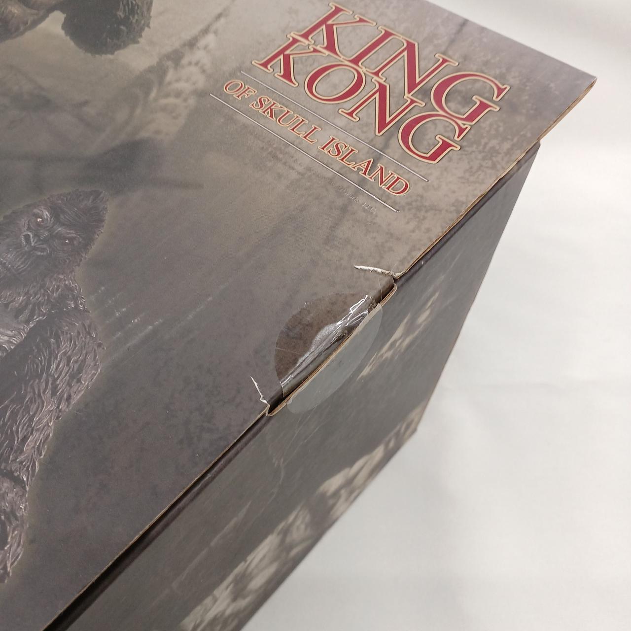 外箱ダメージあり