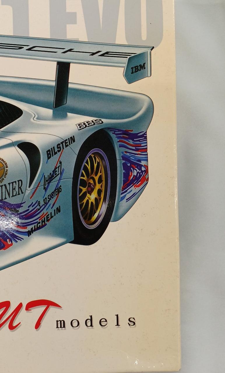 UTモデル　　ポルシェ911   GT1 UT MODEL|1/24 PORSCHE 911 GT1 EVO|HARDOFFオフモール（オフモ