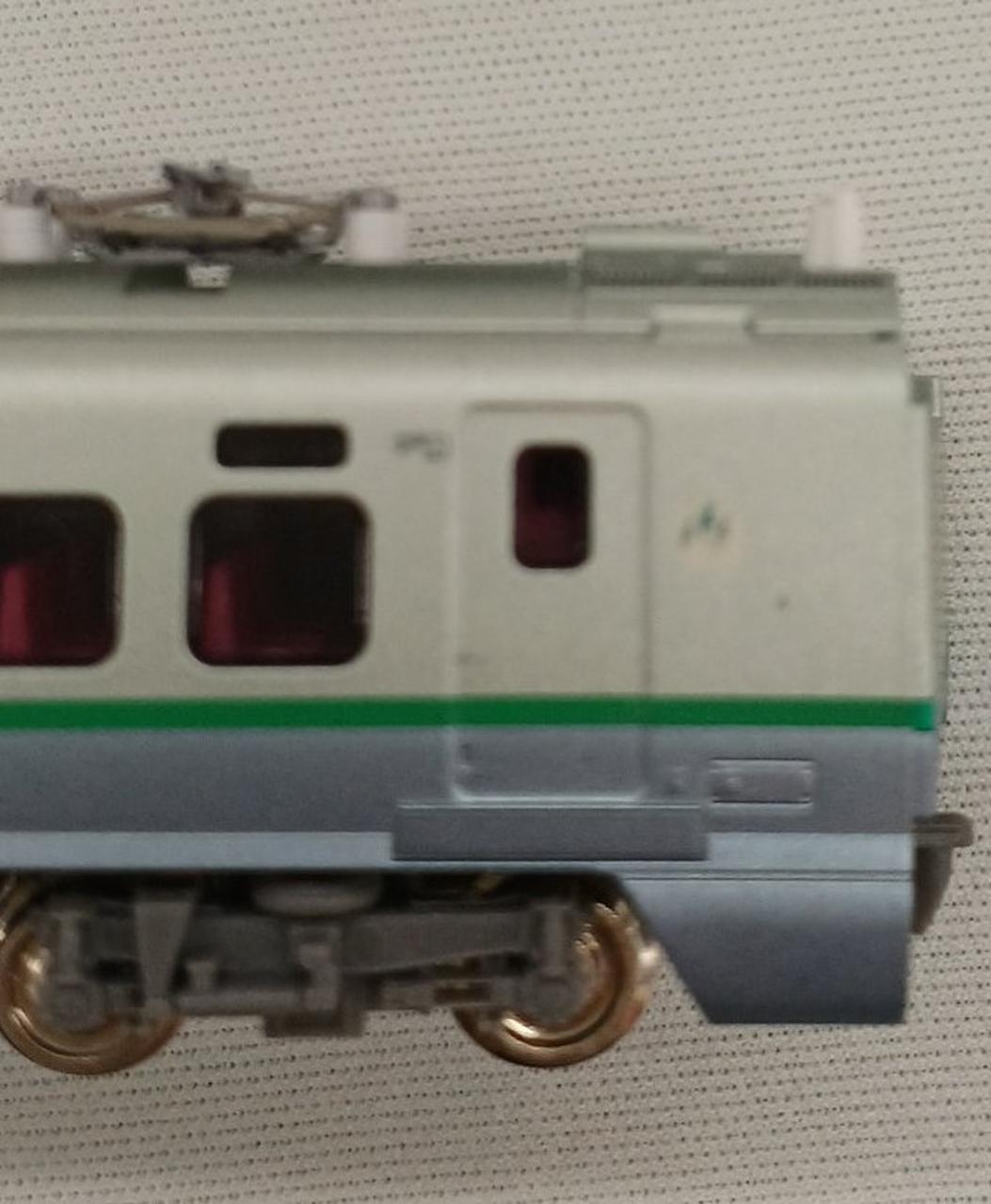 2両目　キズあり