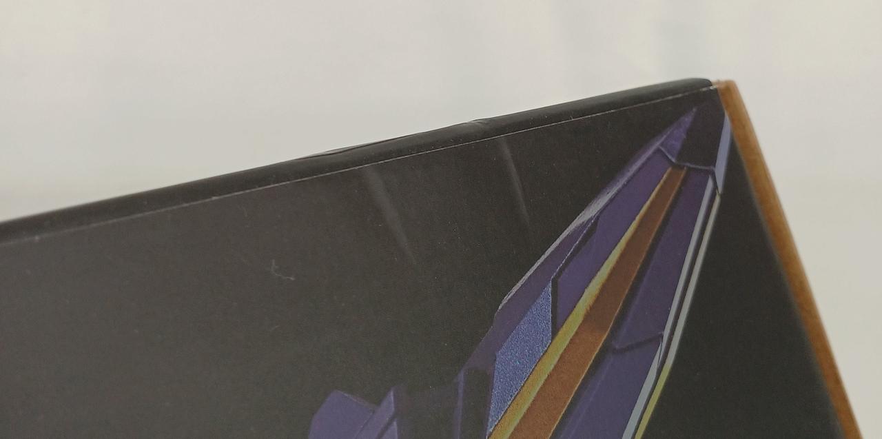 箱側面凹みあります