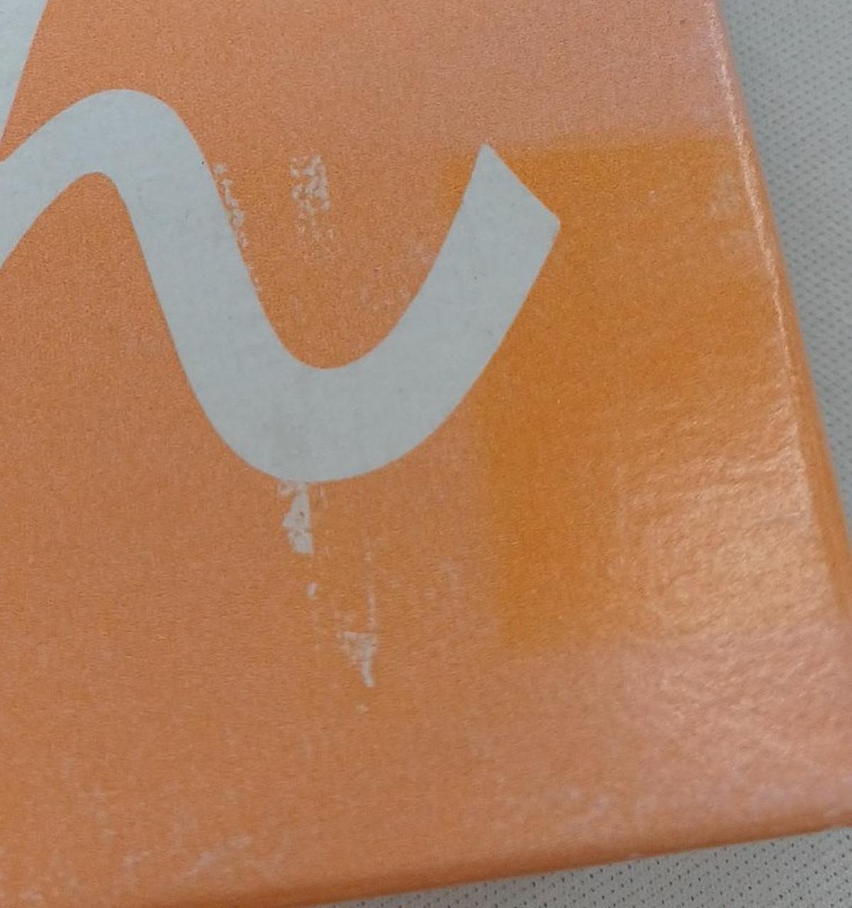 キズ、イタミあり