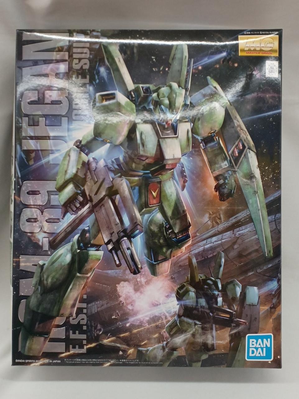 外箱擦れキズあり