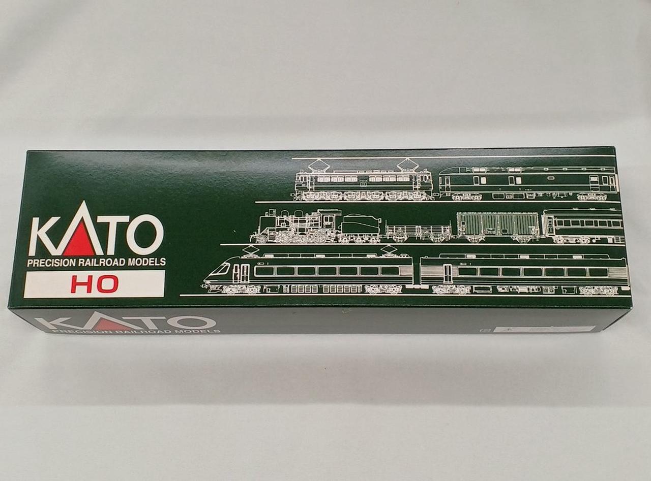 外箱擦れキズあり