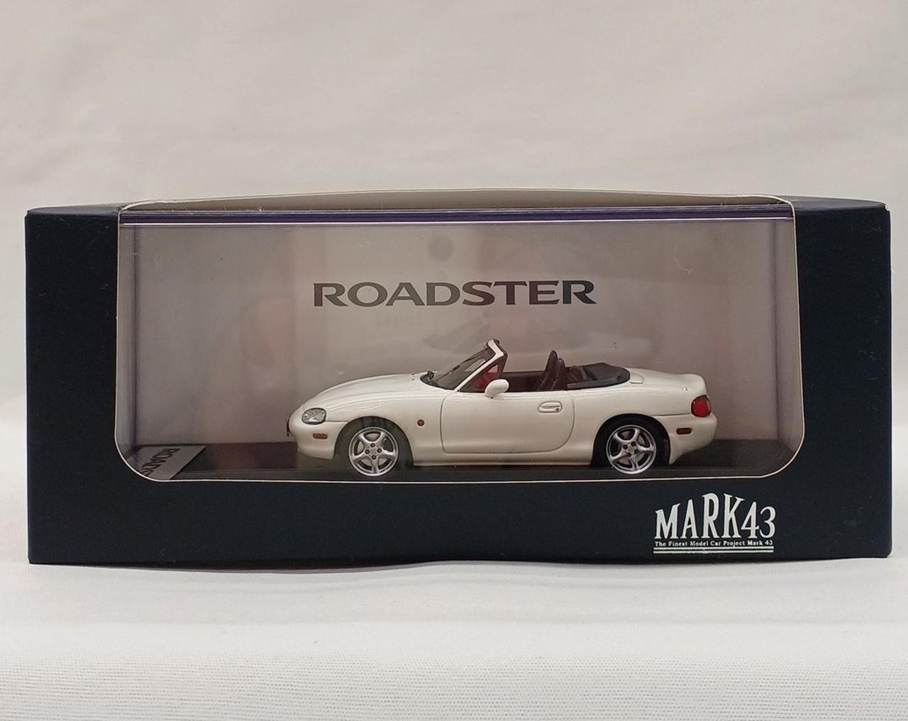 外箱擦れキズあり