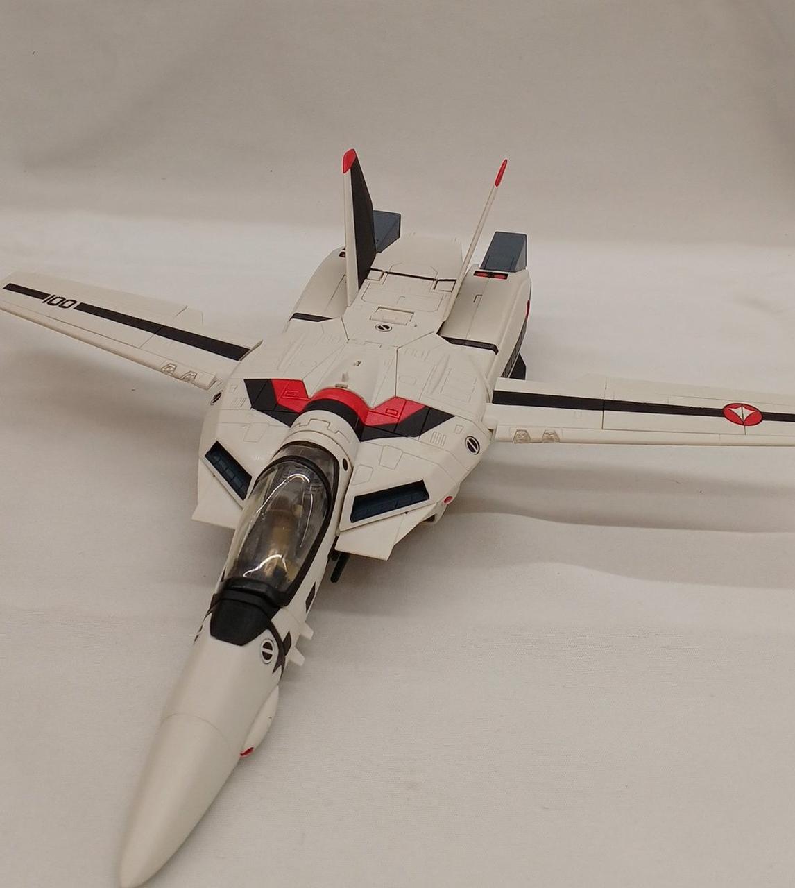 全体的にキズ汚れあり