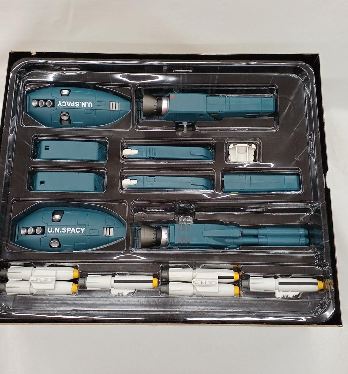 本体擦れキズあり