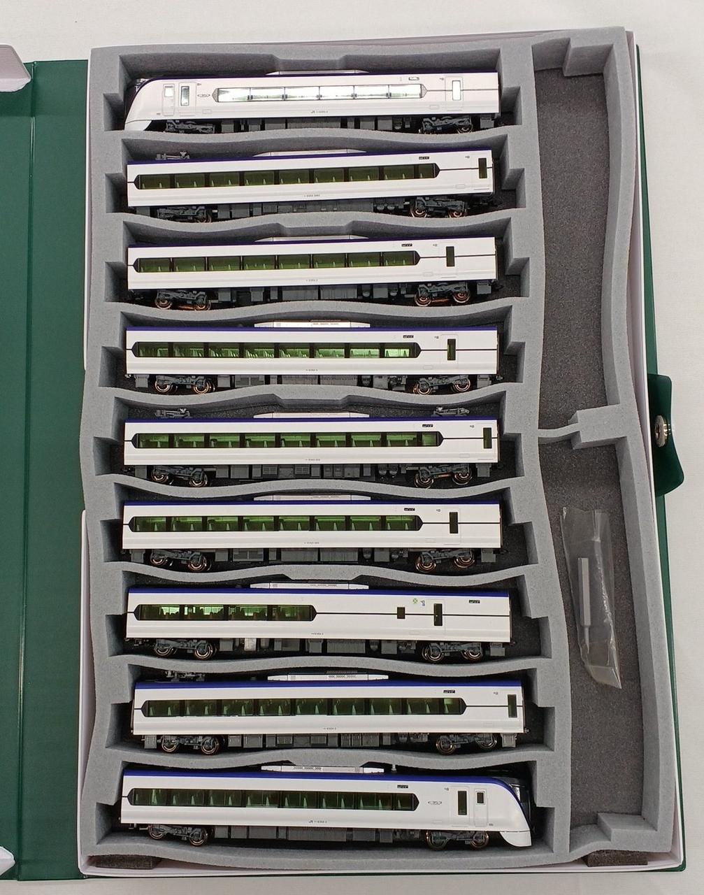 基本セット4両
増結セット5両