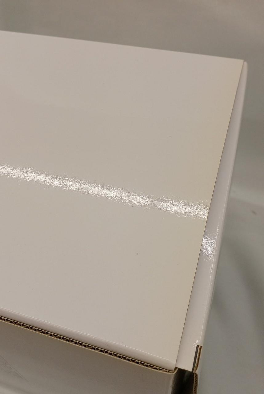 外箱色あせあり