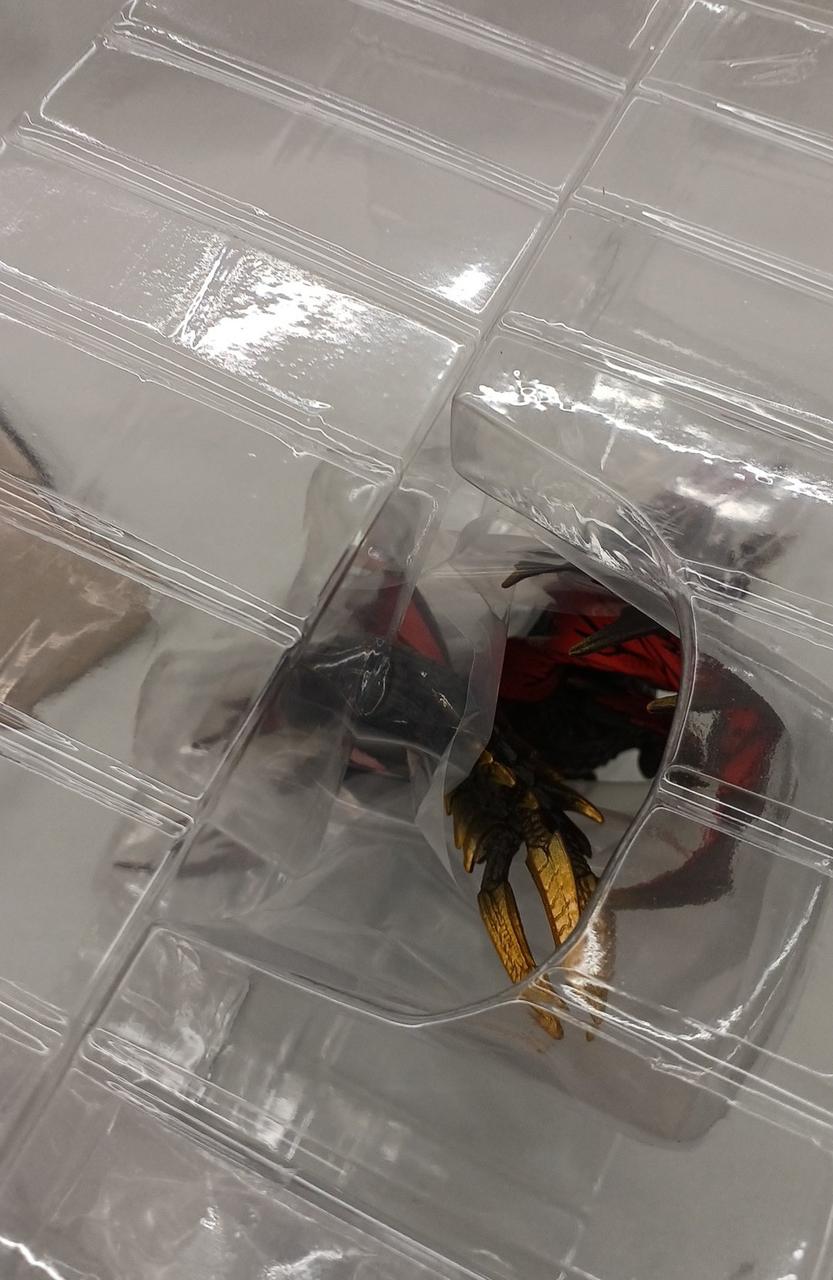 テープ剥がしてません