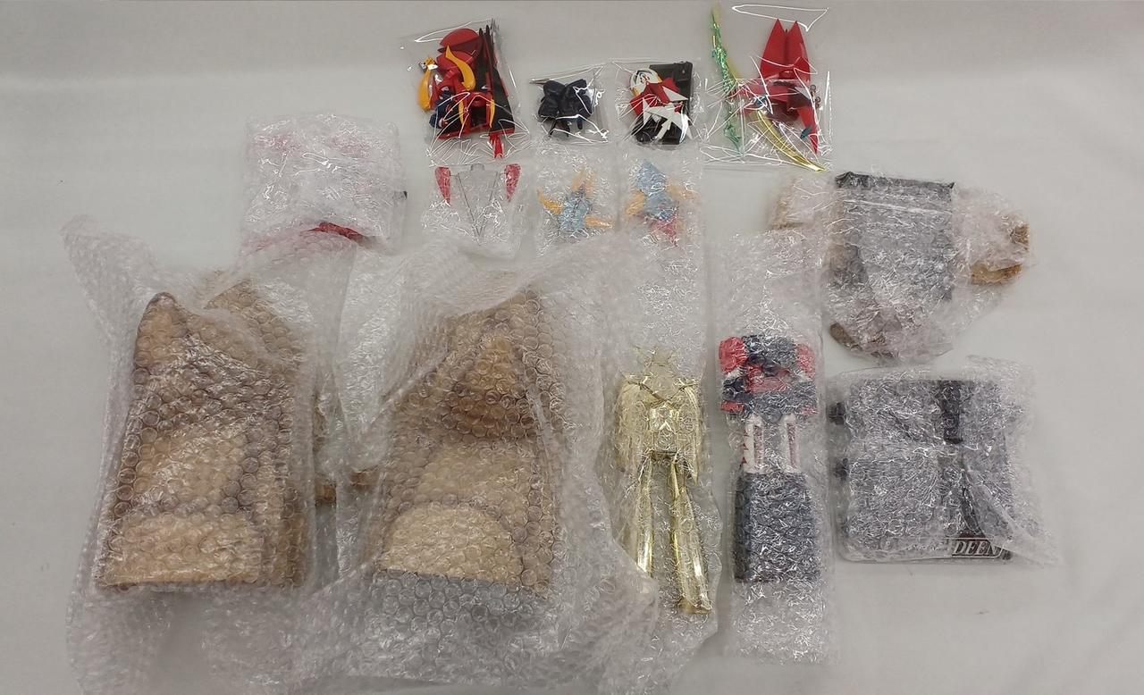 内箱欠品のため緩衝材で包んでいます
