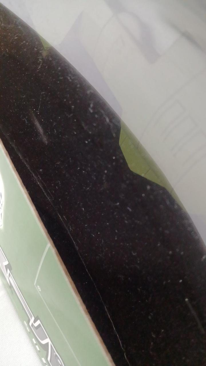 フィルム剥がれあり