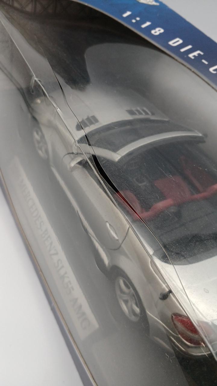 パッケージ破損