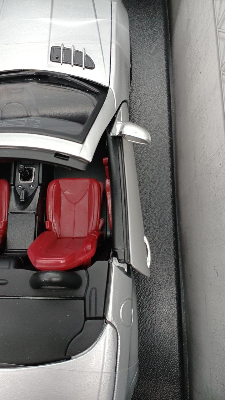 右ドア開きやすい