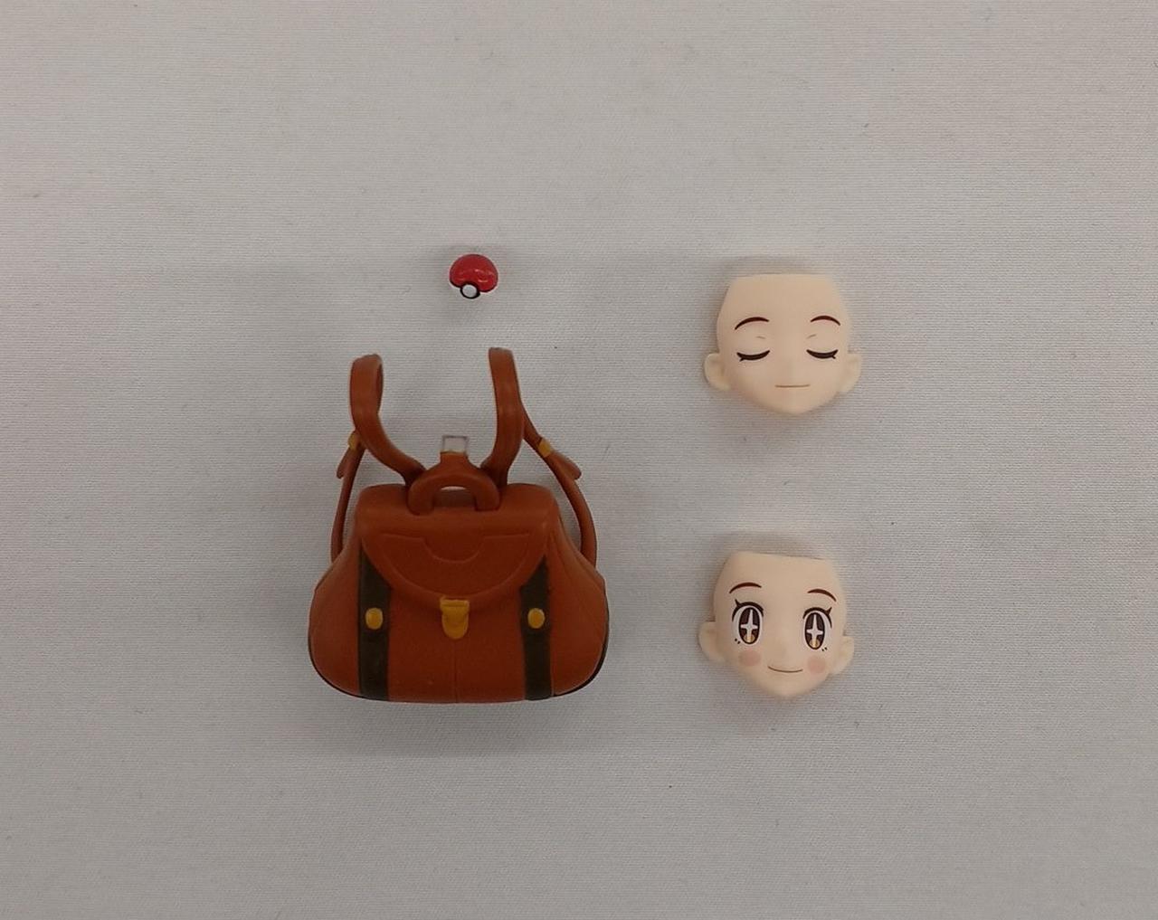 付属品
差し替えパーツ