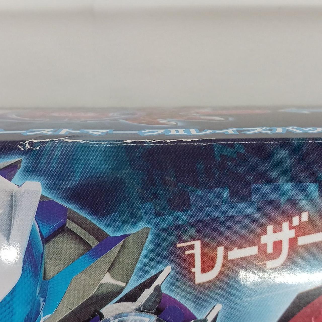 箱にキズやシワ