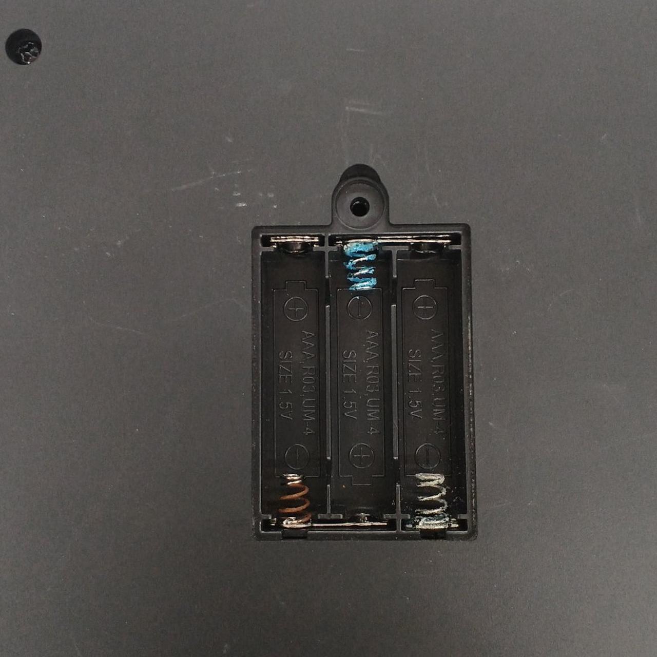 電池の液漏れ
動作不可